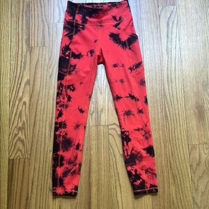 Kids Tie-Dye Leggings - Red and Black